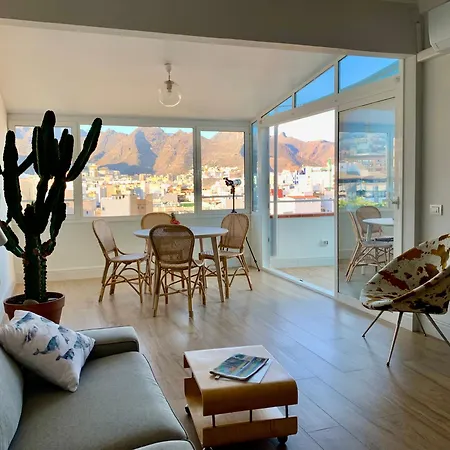 Atico Con Terraza, Vistas Panoramicas Y Parking Апартаменты *