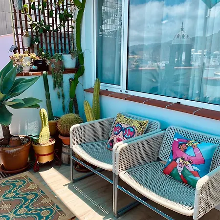 Atico Con Terraza, Vistas Panoramicas Y Parking *