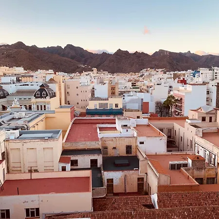 Atico Con Terraza, Vistas Panoramicas Y Parking Appartement